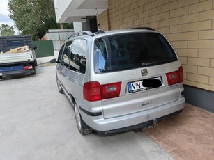 Seat alhambra