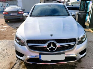 Vand Mercedes GLC - revizi si intretinere la zi la reprezentanta