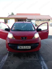 Vând Peugeot 107!