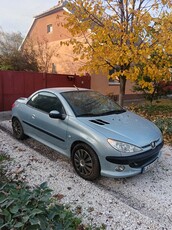 Vând Peugeot 206 cabrio