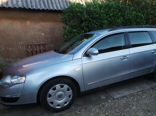 Vand Volkswagen Passat B6 ,2.0 TDI 140 CP, euro5 din 2010, 345500 km parcursi, foarte bine intretinu