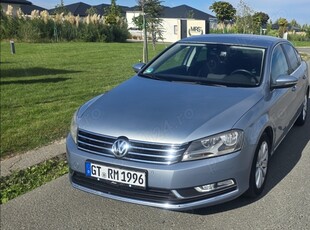 Volkswagen Passat b7