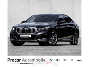 BMW Seria 5 520 i M Sport DA+ PA+ Pano HuD H/K Standheiz.