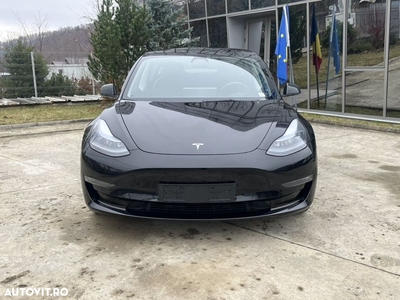 Tesla Model 3 Langstreckenbatterie Allradantrieb Dual Motor