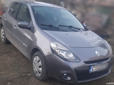 Vand Renault Clio 3 an 2010