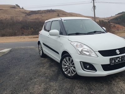 Vand Suzuki Swift Facelift 90cp 1.2i Euro 5 Clima Pilot Scaune incalzite