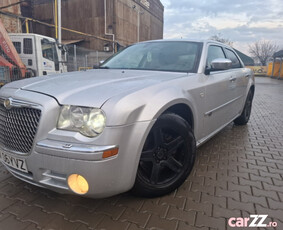 Chrysler 300c 3.0d an 2009 garanție