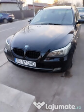 Mașină marca bmw seria 5