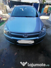 Opel Astra H an 2004