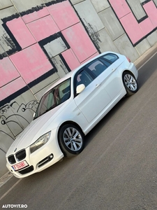 BMW Seria 3 318d DPF Touring Aut. Edition Lifestyle