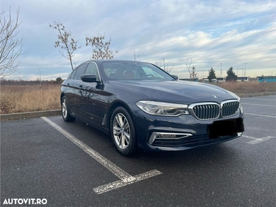 BMW Seria 5 520d Aut. Luxury Line