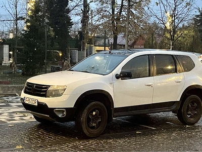 Dacia Duster 4x4 gpl euro 5 Bucuresti Sectorul 1