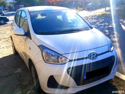 Hyundai i10 GPL din fabrica. Motorul are o bataie. 3 999