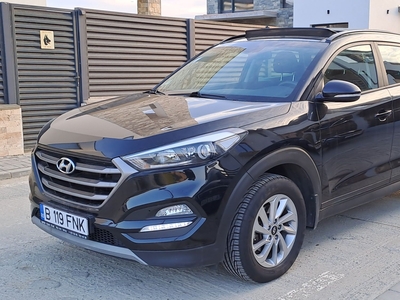 Hyundai tucson ll 2016 Diesel 1.7 crdi Panoramic primul proprietar Bucuresti Sectorul 1