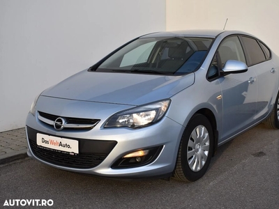Opel Astra 1.4 ECOTEC Turbo Enjoy