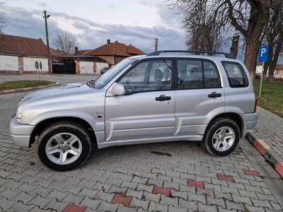 Suzuki Grand Vitara Orastie