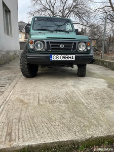 Suzuki samurai sj 80