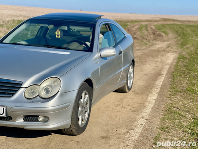 Vand sau Schimb Mercedes CL 180 class