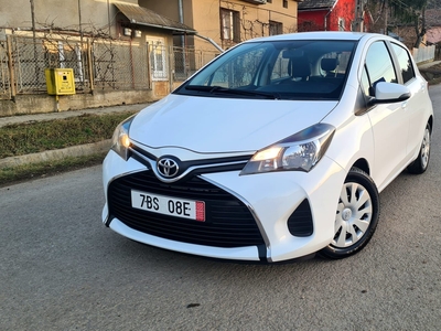 Vând Toyota yaris 1.0 benzină euro 6 Targu-Mures