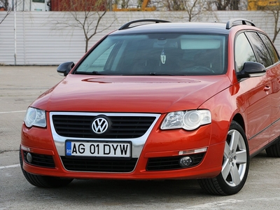 Vând Volkswagen Passat b6 Euro 4 Navigație Clima Scaune încălzite Pitesti