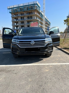 Volkswagen Touareg Mogosoaia