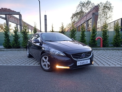 Volvo v40 2.0 diesel Campina