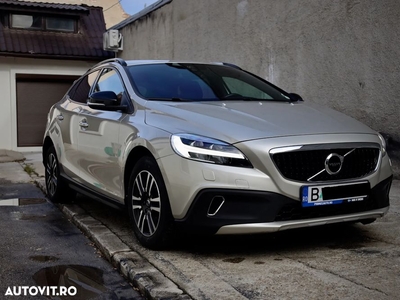 Volvo V40 Cross Country D3 Geartronic Momentum