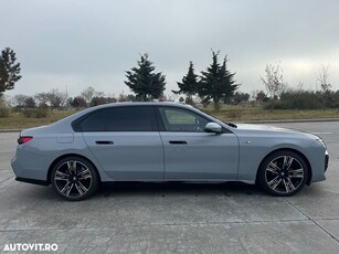 BMW Seria 7 740d xDrive MHEV