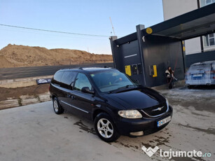 Chrysler voyager 2.5d 2007 7 loc.