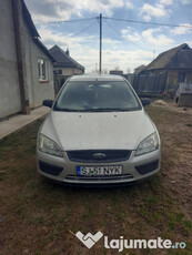 Ford focus masina