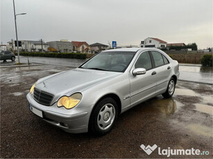 Mercedes C-klasse 180 W203 2002 automat