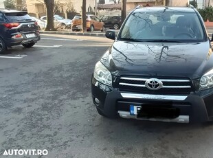 Toyota RAV4 2.2 D-4D Luxury