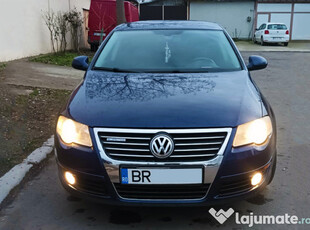 Volkswagen Passat B6 1.9 TDI Bluemotion Berlina