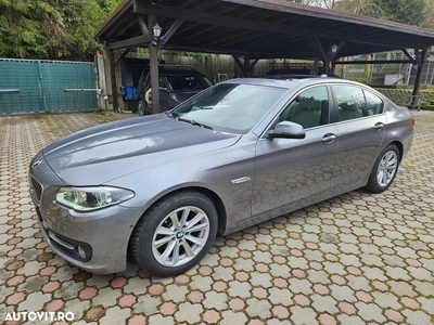 BMW Seria 5 520d Aut. Luxury Line