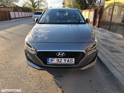 Hyundai I30 1.4 100CP 5DR M/T Highway+