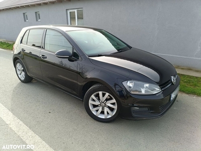 Volkswagen Golf 1.6 TDI BlueMotion Technology DPF Trendline