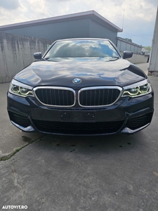 BMW Seria 5 520d xDrive AT