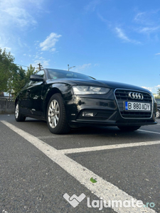 Audi A4! autoturism