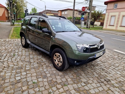 Dacia Duster 4x4 1,5 Dci Anul 2013