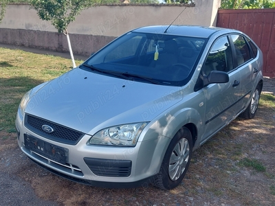 FORD FOCUS 1,4 BENZINA