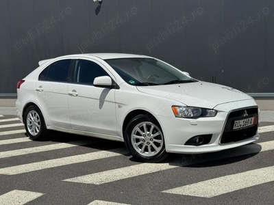 Mitsubishi Lancer 1.6Benzina 2011 Euro5