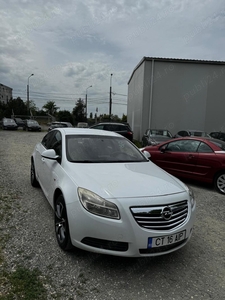 Opel Insignia benzina 1.8 GPL