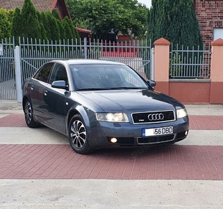 Audi A4 S-line 1.9 131 cp 6+1 viteze an 2004 inmatriculat ro unic proprietar acte la zi fiscal