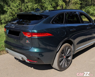 Jaguar F-Pace S AWD 3.0 V6 Supercharged Pano piele full option