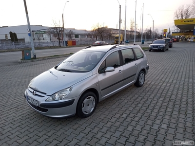 peugeot 307 an 2004 motor 1.4 hdi consum4% inmatriculata propietar in carte