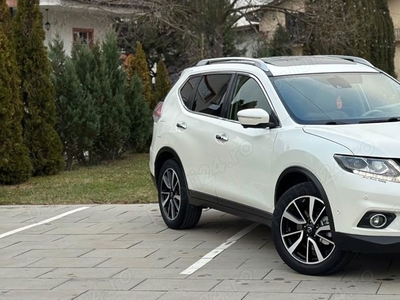 Vând Nissan X trail 7 locuri, 2015