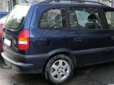 vand opel zafira