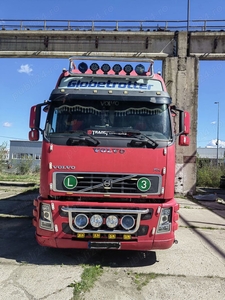 Volvo fh440+remorca schmitz