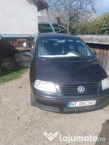 VW Sharan, 2004,1.9tdi, 7 locuri - rate cu buletinul