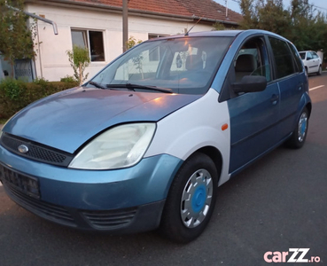 Ford fiesta 1,4 benzină 2003